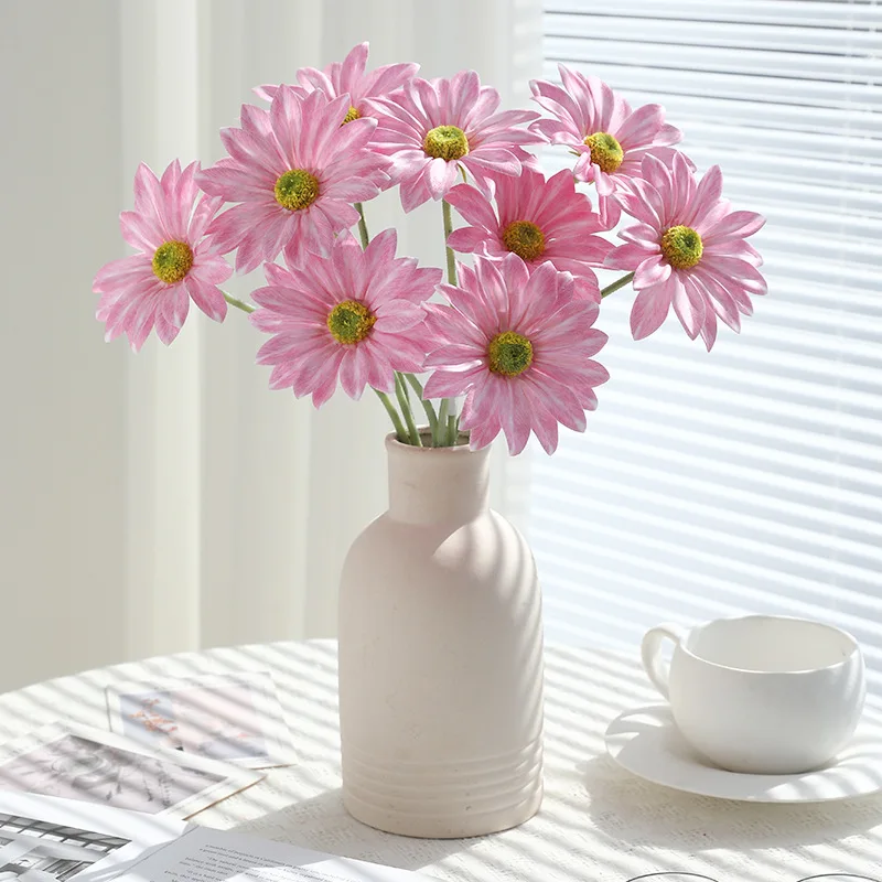 Fleurs artificielles au toucher réel, 15 pièces/lot, marguerite, chrysanthème, accessoires de Bouquet de mariée, décoration de mariage, fête, affichage de la maison, tournesol