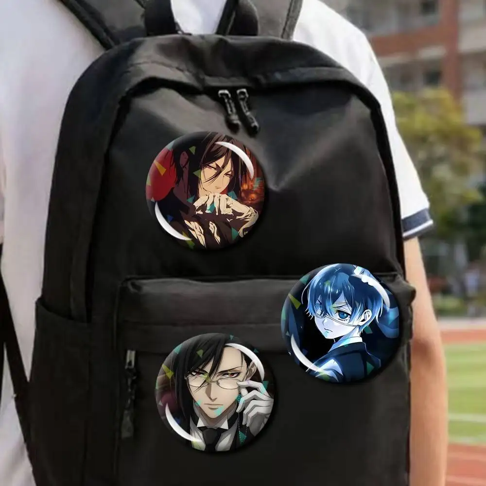 BB-Black Butler Anime S-Sebas Round Brooch Pins, Personalized Badges With Broken Glass Design Fashion Accessory