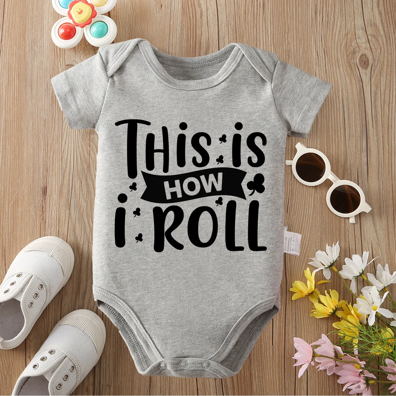 بدلة قطعة واحدة مريحة من القطن 100% جديدة لطيفة للرجل الصغير مطبوعة بشكل رائع لحديثي الولادة من عمر 0 إلى 12 شهرًا #2