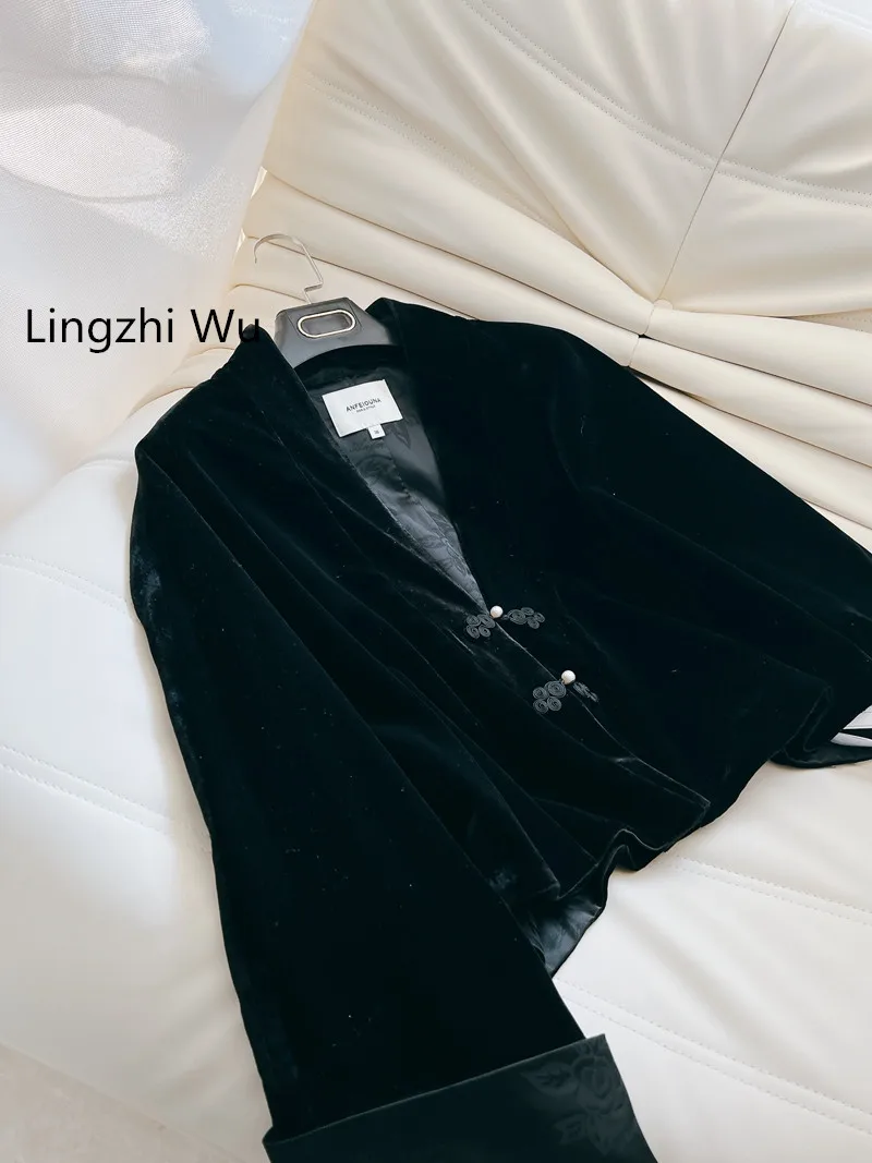 Lingzhi Wu 2024 Spring Autumn Chinese Top Black Velvet Vintage Outerwear Ladies Top Quality Coat Female New Arrival