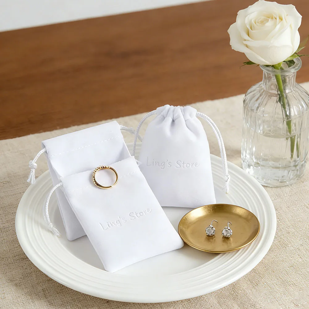 

100Pcs Custom Logo Debossed White Velvet Bags Charms Earrings Bracelet Jewelry Packaging Bags Wedding Drawstring Gift Pouches