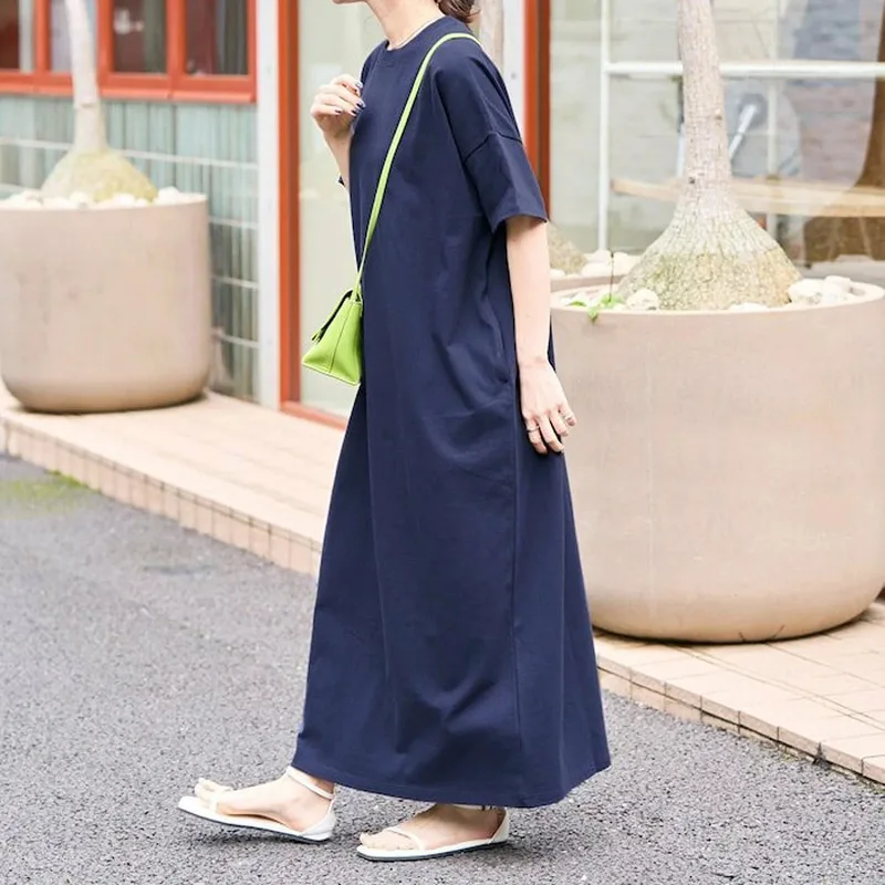Japanese new style T-shirt dress for women, solid color, lazy style, fashionable high-end loose slim short-sleeved skirt