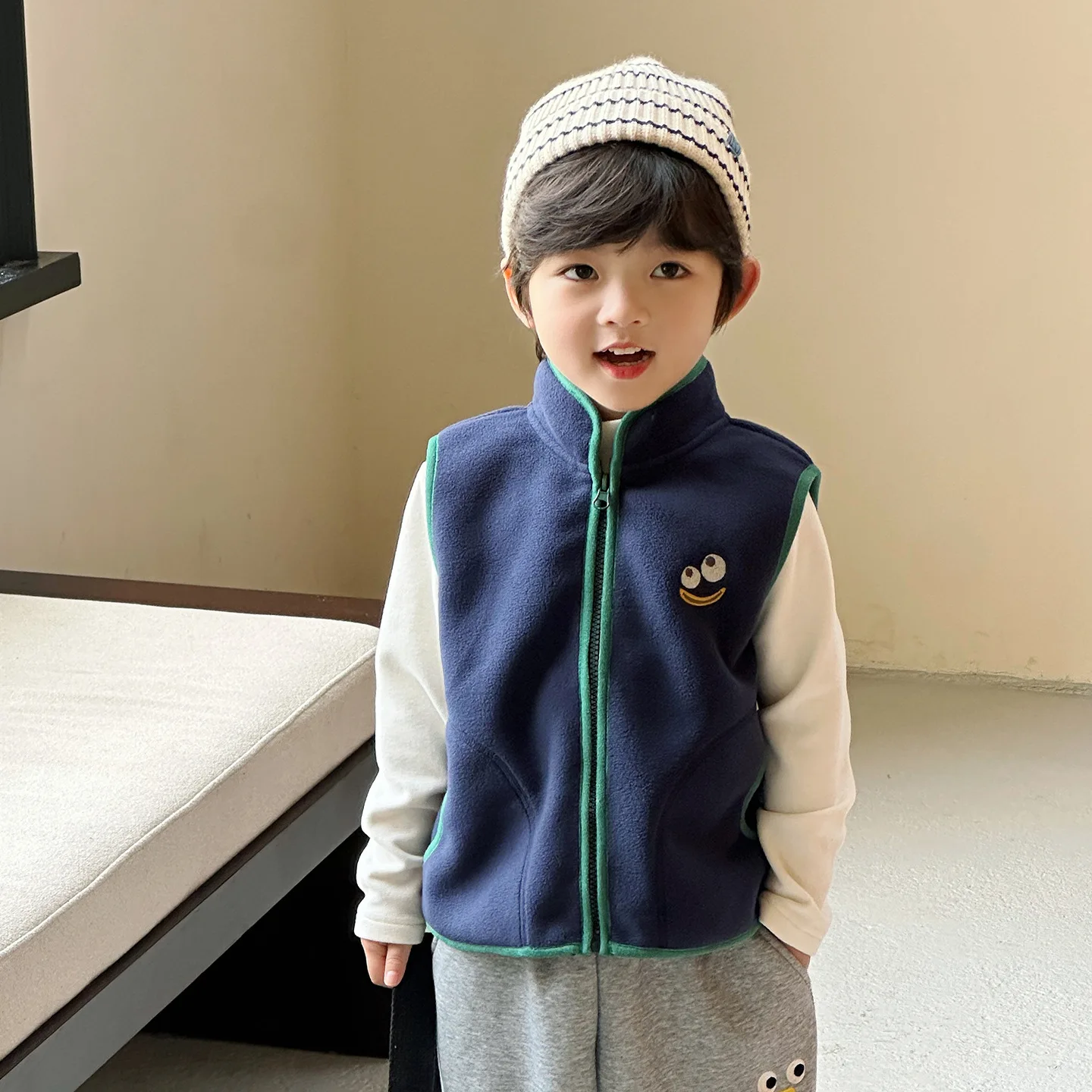 2025 Boys' Vests Baby Autumn and Winter Warm Vests Children's Vests Polar Fleece Kindergarten School Uniforms Boutique