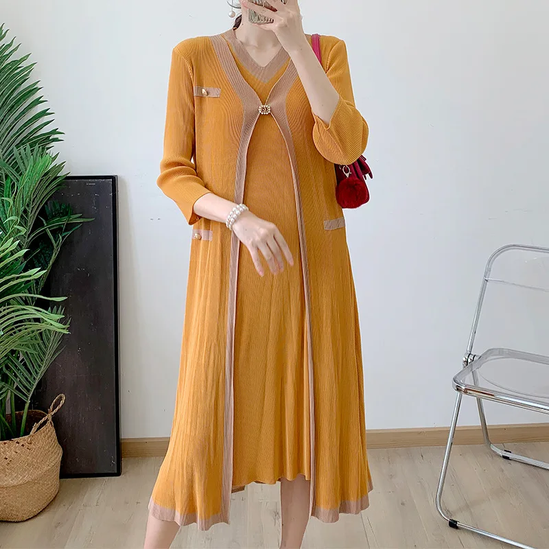 

Autumn Pleated Two Piece Women's Tank Top Dress+Loose Plus Size Cardigan Fit Elegant Women's Commuter Versatile Summer Dress Set