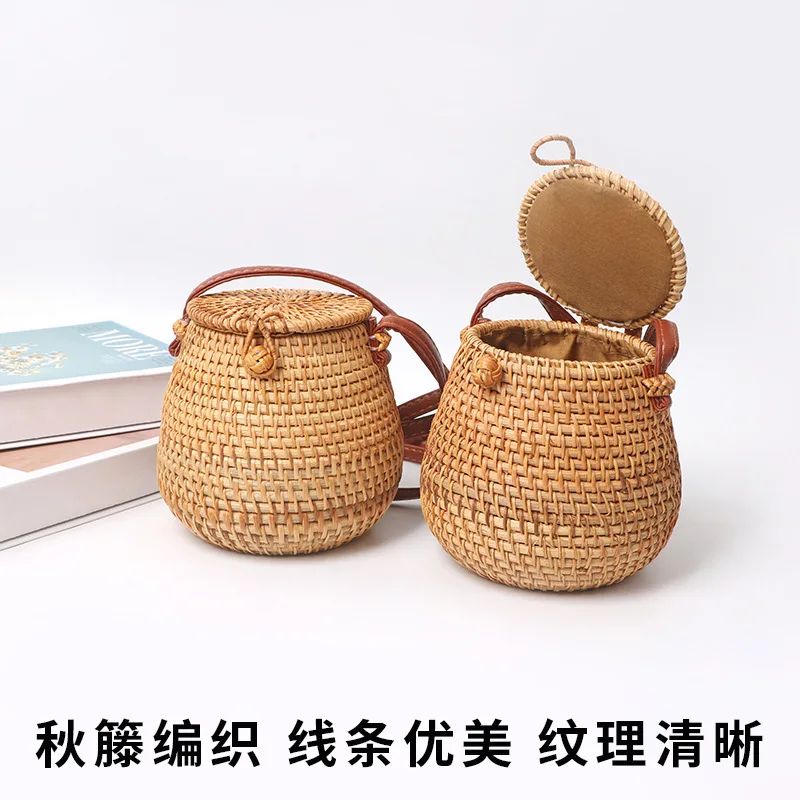 

New Autumn Rattan Shoulder Bag Retro Literary Woven Basket Beach Bag Column Oblique Cross Round Rattan Can-shaped Satchel