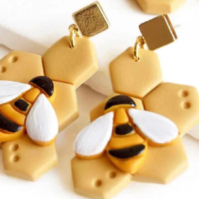 3D Bee Honeycomb Polymer Clay Cutter Soft Pottery Cutting Mold DIY Ceramic Jewelry Earring Pendant Pottery Decoration Tools