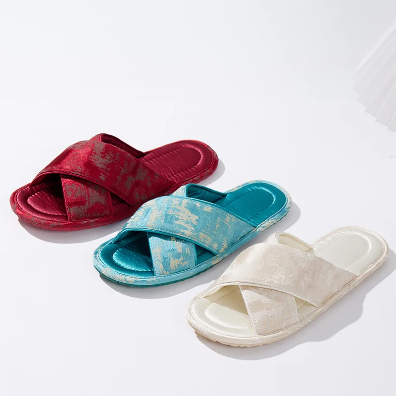 Jacquard Embroidered Chinese Style Satin Slippers Indoor Home Non-Slip New Chinese Style Women's Slippers