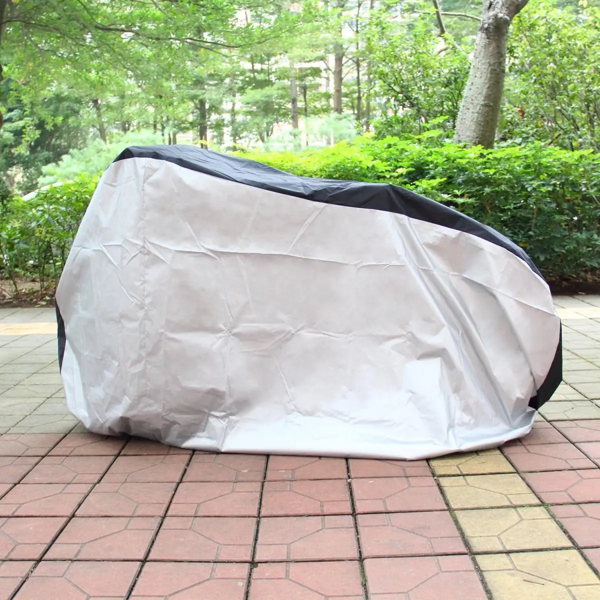 غطاء دراجة مقاوم للماء مقاس Xl أسود بحافة فضية في الهواء الطلق مقاوم للغبار وواقي دراجة الطريق الجبلية والأشعة فوق البنفسجية المستقرة والرياح