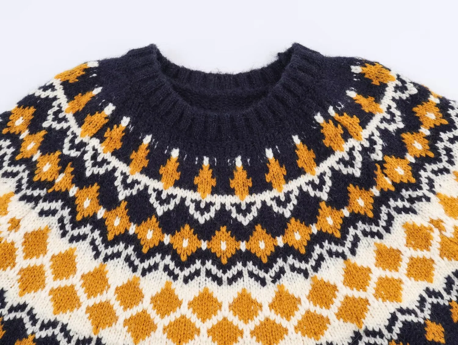 2025 Winter New Women's Casual Fashion Simple Round Neck Long Sleeve Loose Color Block Jacquard Knit Pullover Top