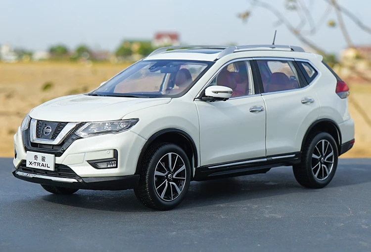 Zhengfeng 1/18 original factory Diecast Alloy Model car nissan X-TRAIL for gift and collection