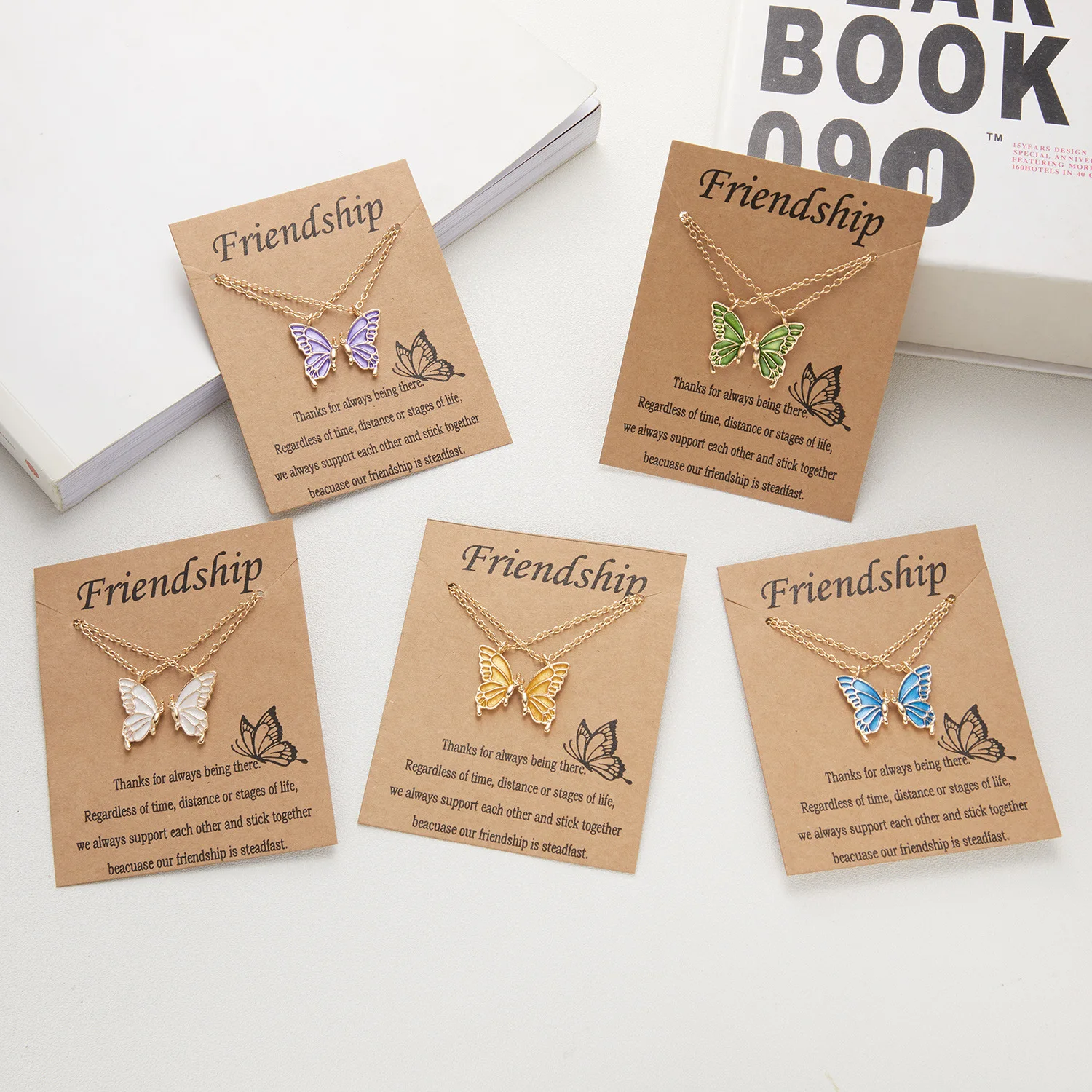 Hot-selling Friendship Paper Card Necklace Creative Butterfly Two-piece Set Girlfriend Graduation Commemorative Necklace Factory