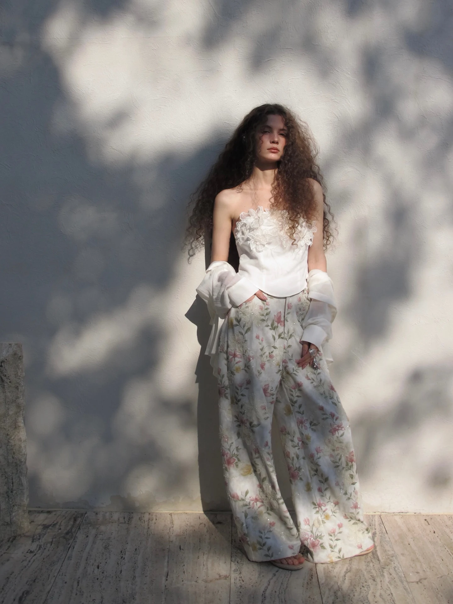 

Женские джинсы Cariedo с высокой талией, цветочным принтом, бархатной вышивкой и широкими штанинами, весенние модные джинсовые брюки