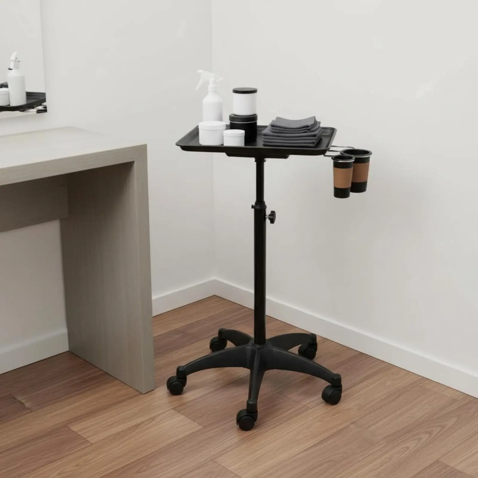 Hairdresser Trolley Tray Aluminum Metal Build Salon Tray Tray Cart Height Adjustable Trolley 360 Degree Swivel Wheels