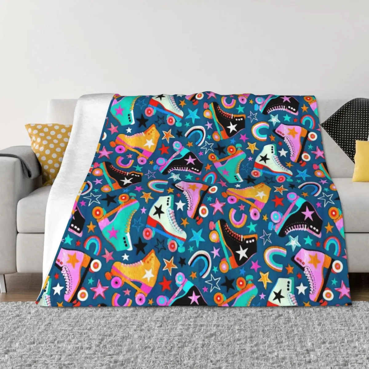 

Retro Rainbow Roller Skates and Stars Throw Blanket manga Cute Plaid Plaid on the sofa Plush Blankets