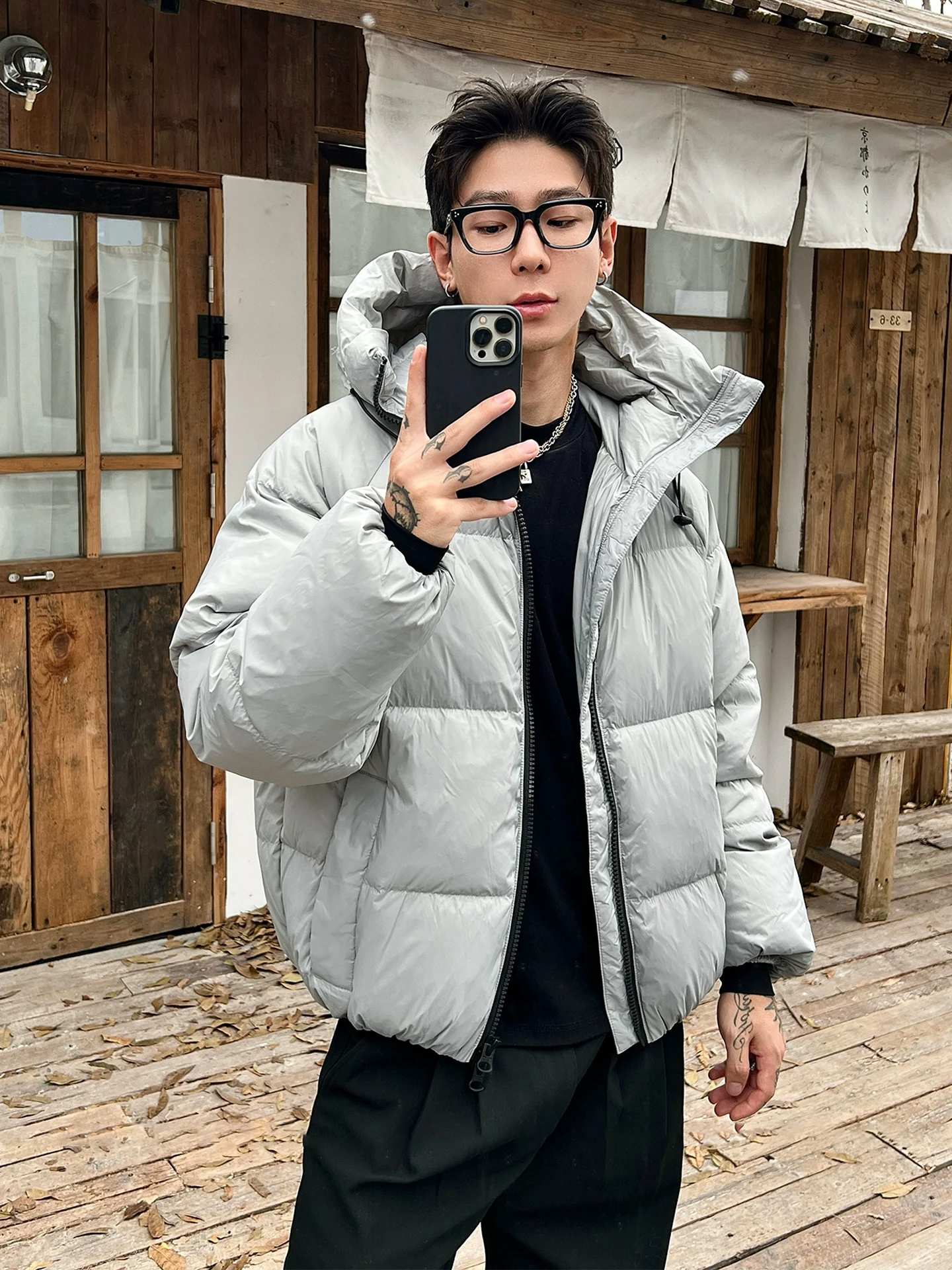 

Men's down Jacket 90 White Duck down High Fill Power Ultra Cold Resistant Lightweight Warmth Hooded Short Coat Outdoor Wear