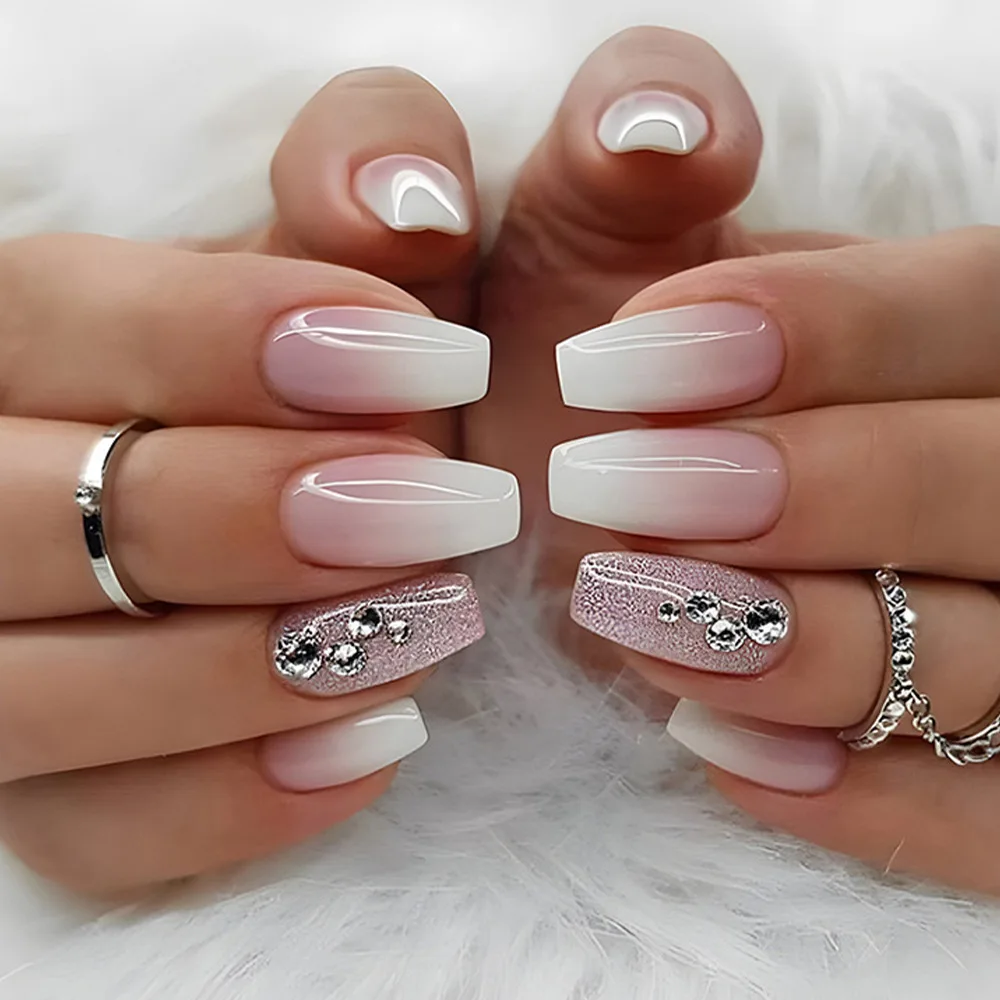 

2026 New Simple Pink-White Gradient Rhinestone Glitter Wearable Nail Art, Commuter-Friendly Medium Style, 24 Nail Stickers