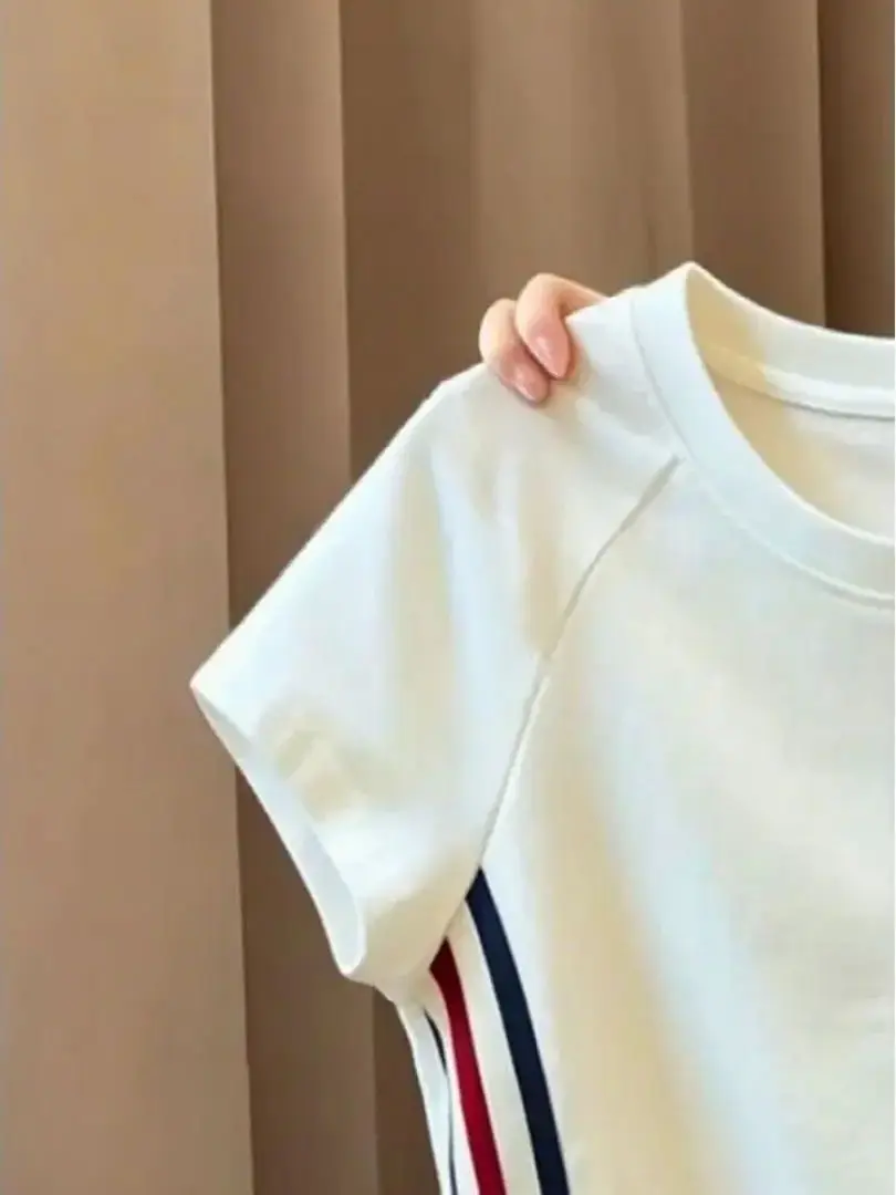 Summer 2026 Women's Slim Fit Short Sleeve T-Shirt round Neck Casual Design Striped Top Comfortable Breathable Sweat Absorbent