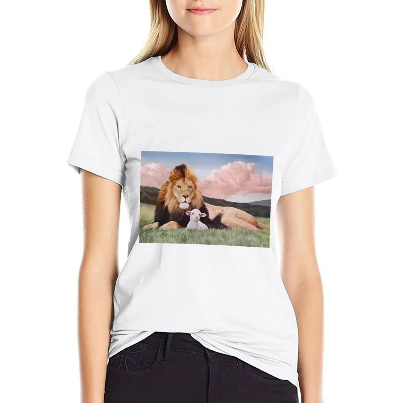 

The Lion and the Lamb T-shirt Short sleeve tee Aesthetic clothing tops Women