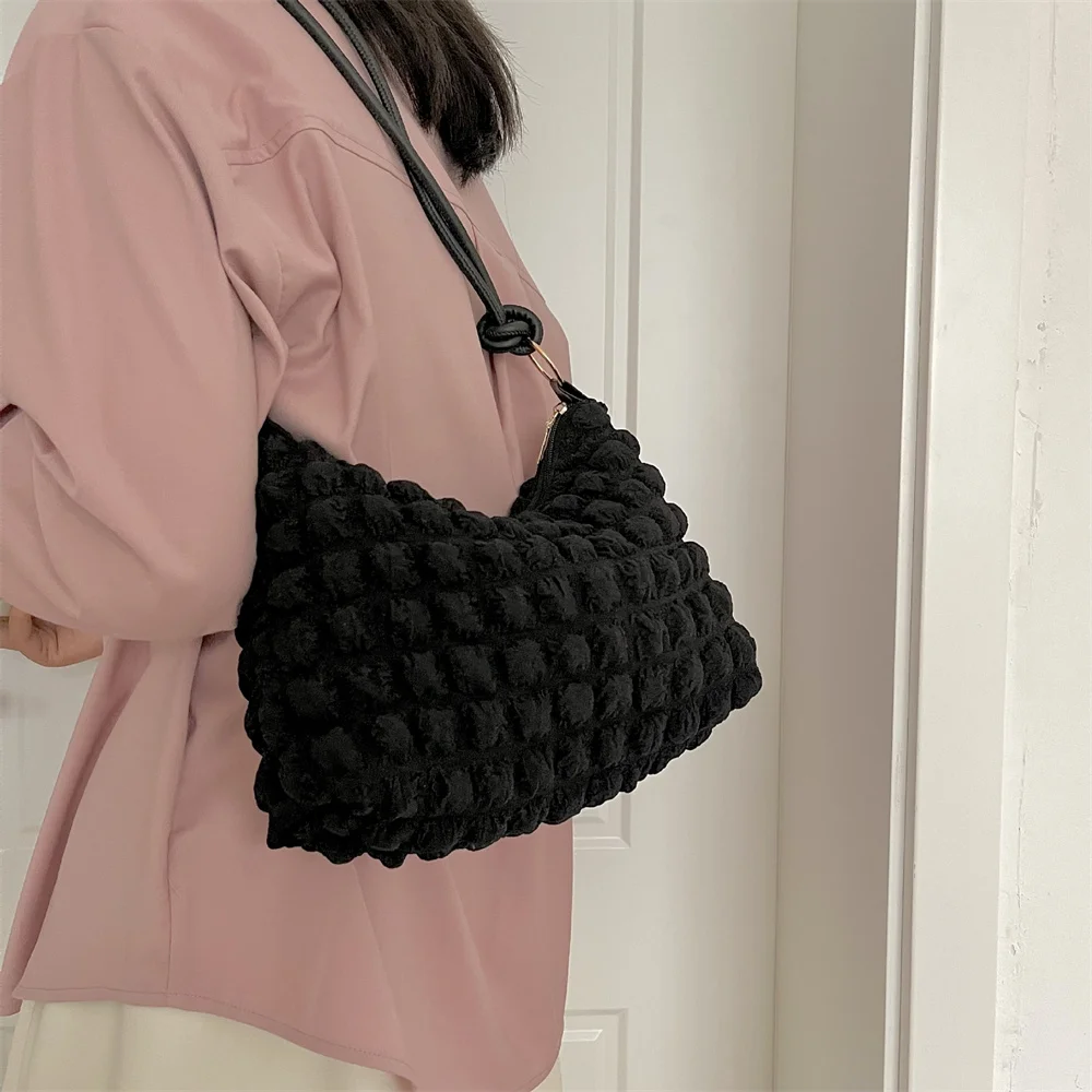 Quilted Padded Shoulder Bag Pleated Bubbles Cloud Large Capacity Handbag Luxury Tote Bags Bucket Designer Ruched Handbags