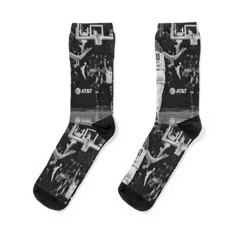 Sabrina Ionescu - Black / White Socks sports and leisure winter set gym Socks For Women Men's