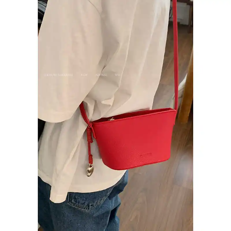estilo-coreano-nicho-design-crossbody-sacos-feminino-novo-simples-portatil-trabalho-commute-um-ombro-sacos-fashiom-tendencia-pequeno-balde-saco