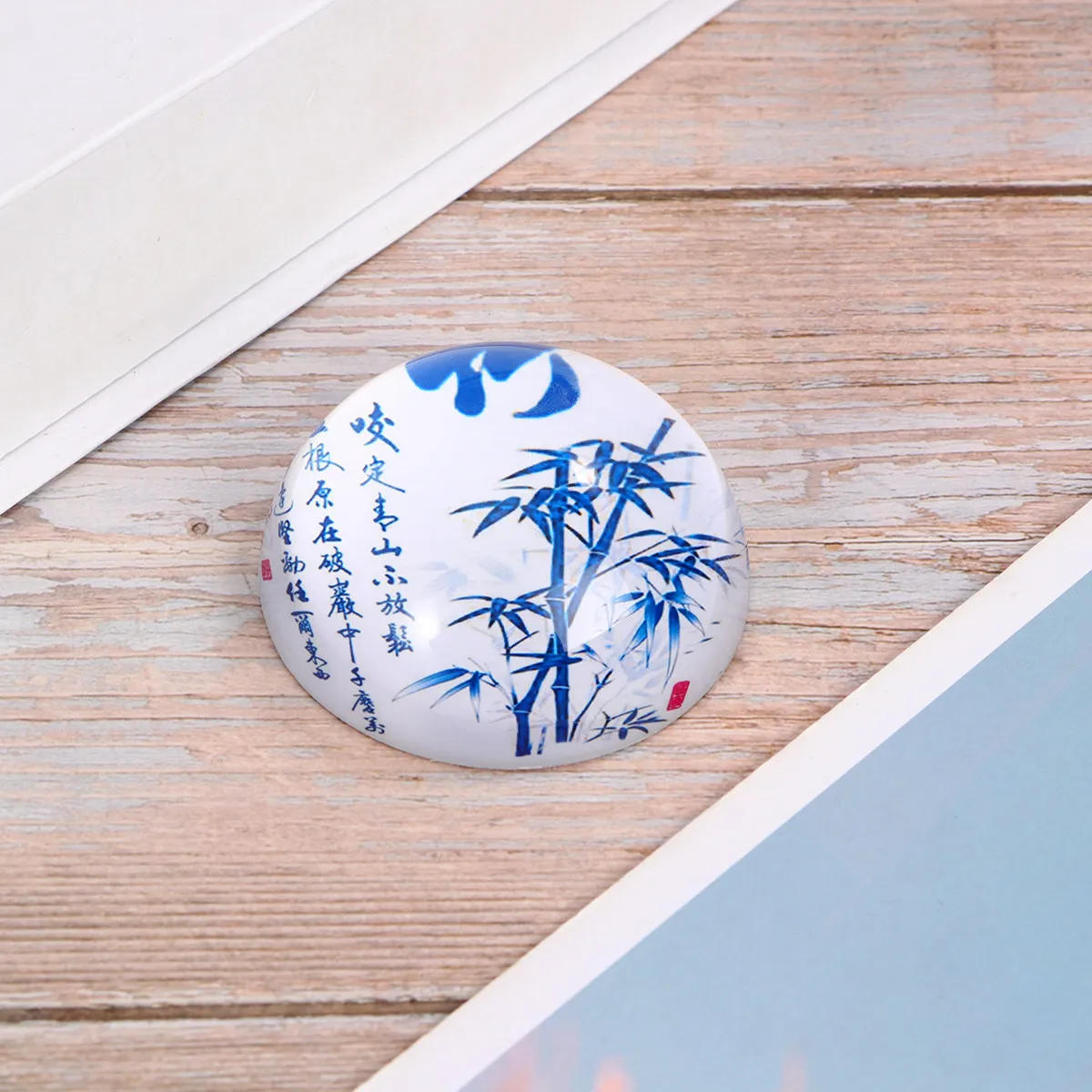 

Crystal Glass Hemisphere Paperweight 70Mm Solid Heavy Calligraphy Paperweight Chinese Calligraphy Tool Study Decoration