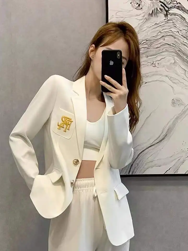 

Casual Versatile White -Suit Jaet 2026 Spring New Hong Kong Sle Retro Streetwear Embroidered Western Top Women's Faion