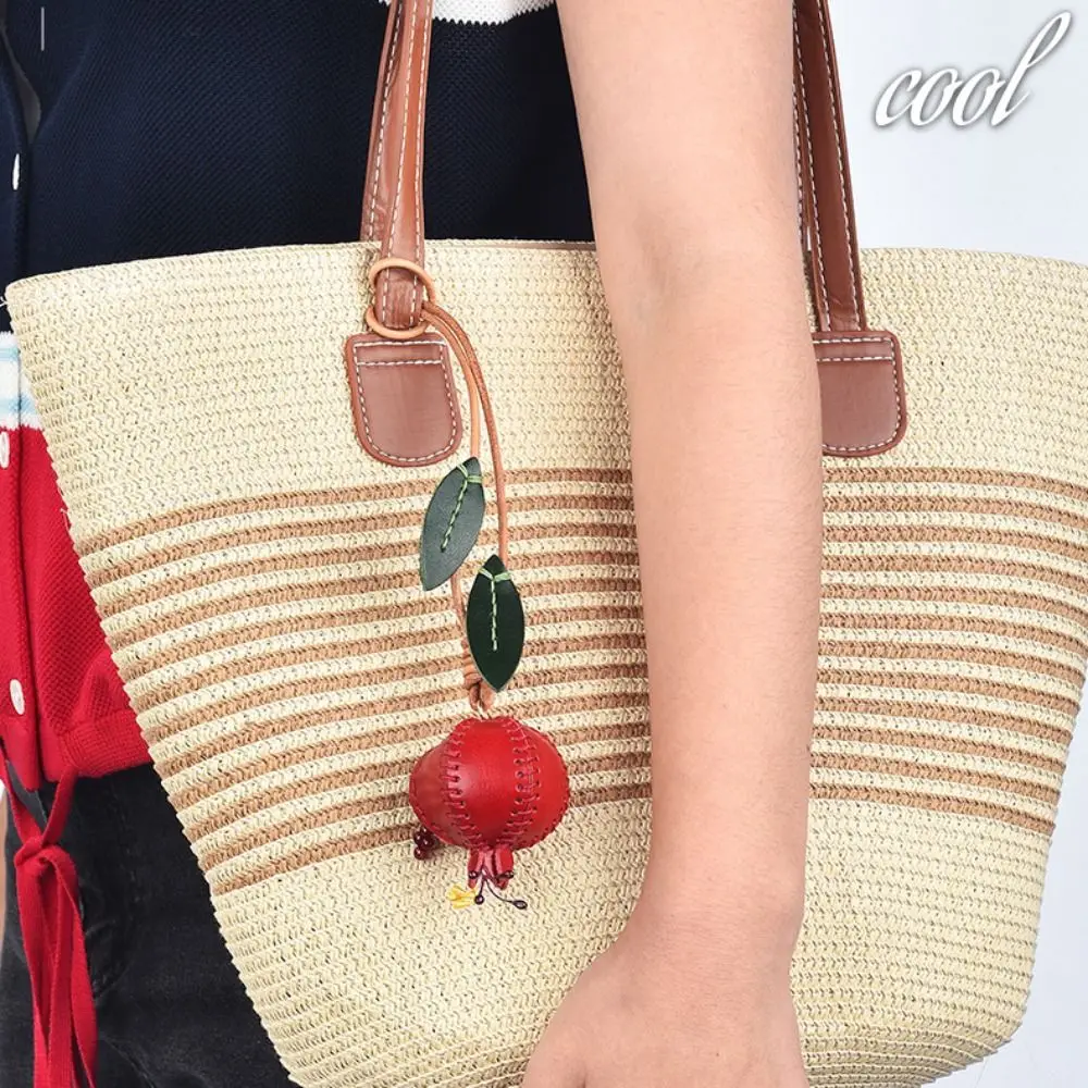 لطيف الفاكهة الرمان قلادة شماعات اليدوية بولي Leather الجلود المفاتيح الإبداعية الفراولة حقيبة قلادة النساء #2