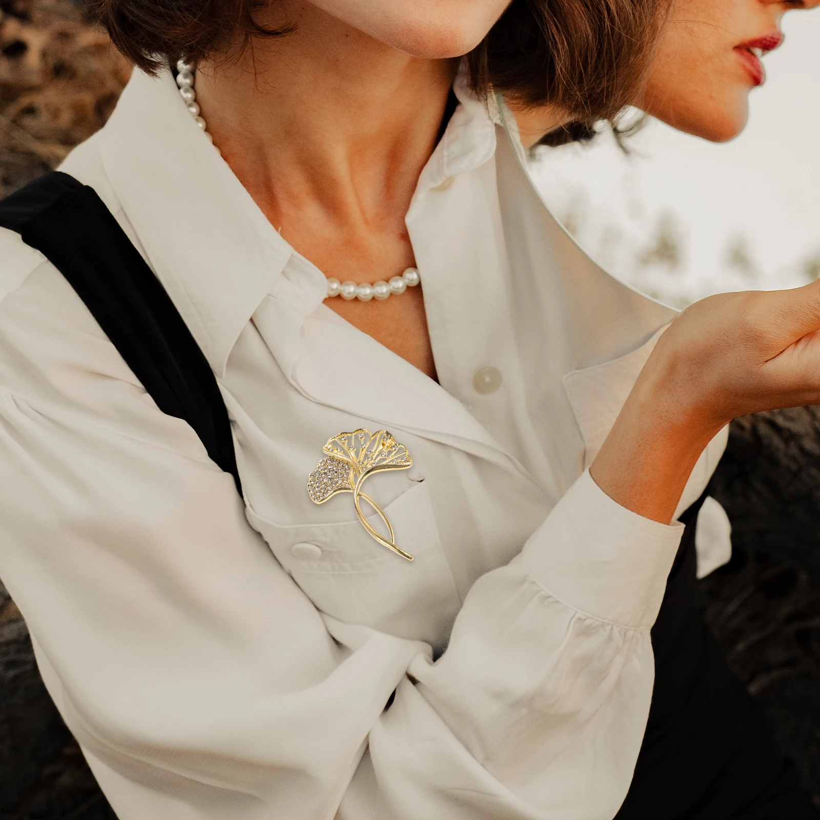 

Ginkgo Brooch Pin Accessories Women Leaf Pins Rhinestone Collar Brooches Jewelry Wedding Banquet