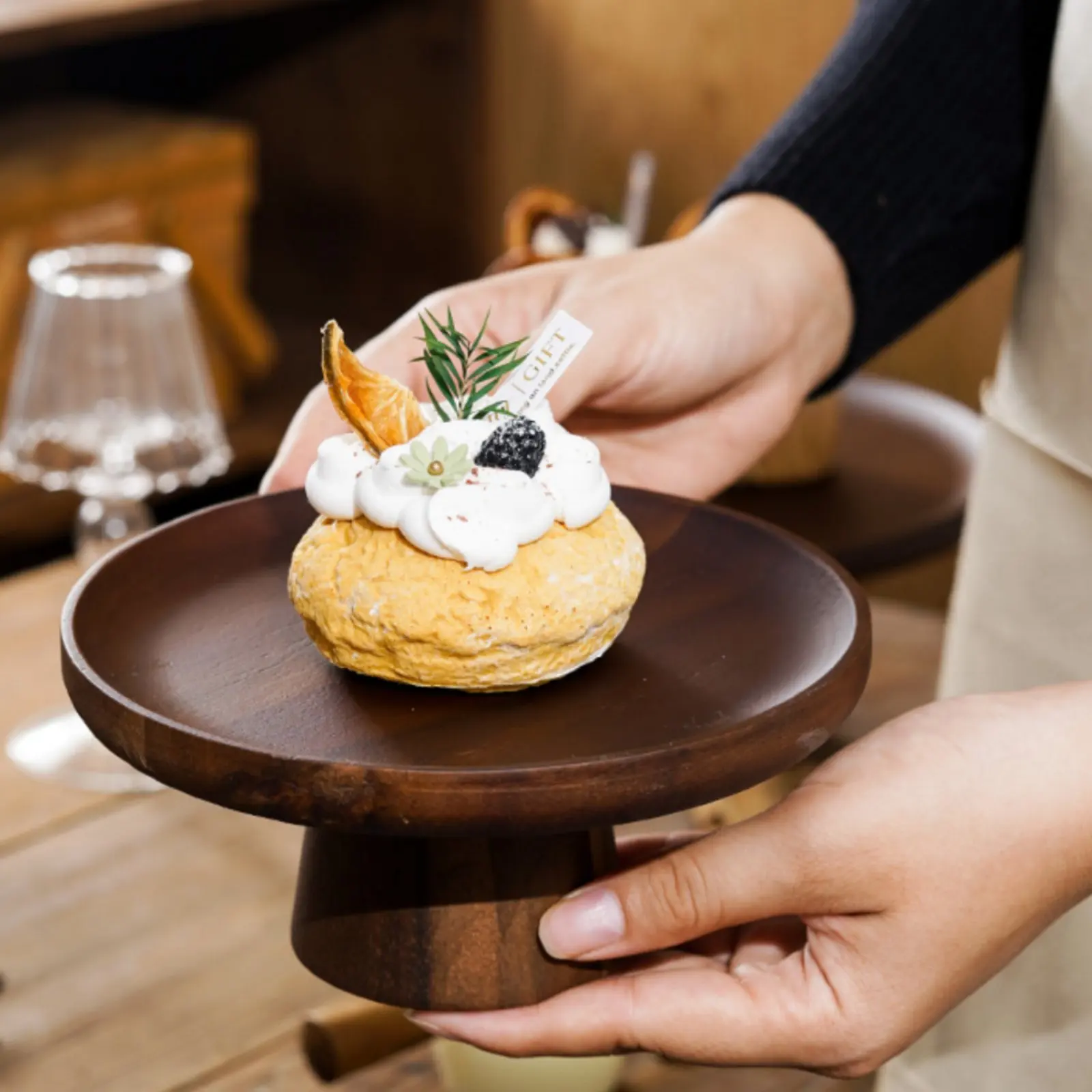 Expositor de Pasteles de Diseño Chino, Soporte Elevado para Postres, Plato de Pedestal de Madera, Fácil de Limpiar, Ideal para Bodas