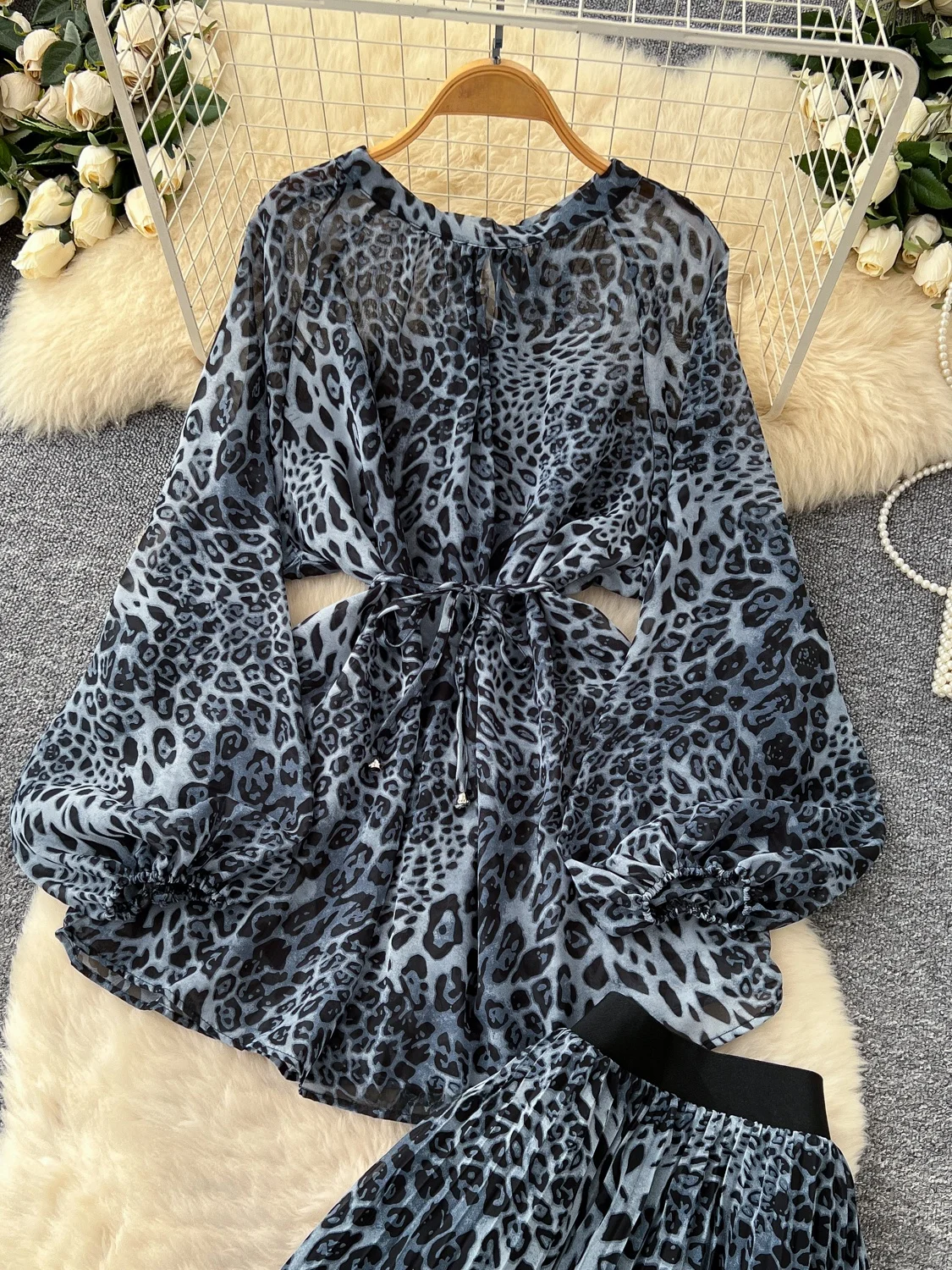 Autunno da donna Faion con cintura Lanterna Sve Stampa leopardata Top a vita alta Gonna a pieghe Set Abbigliamento da lavoro casual francese Sle