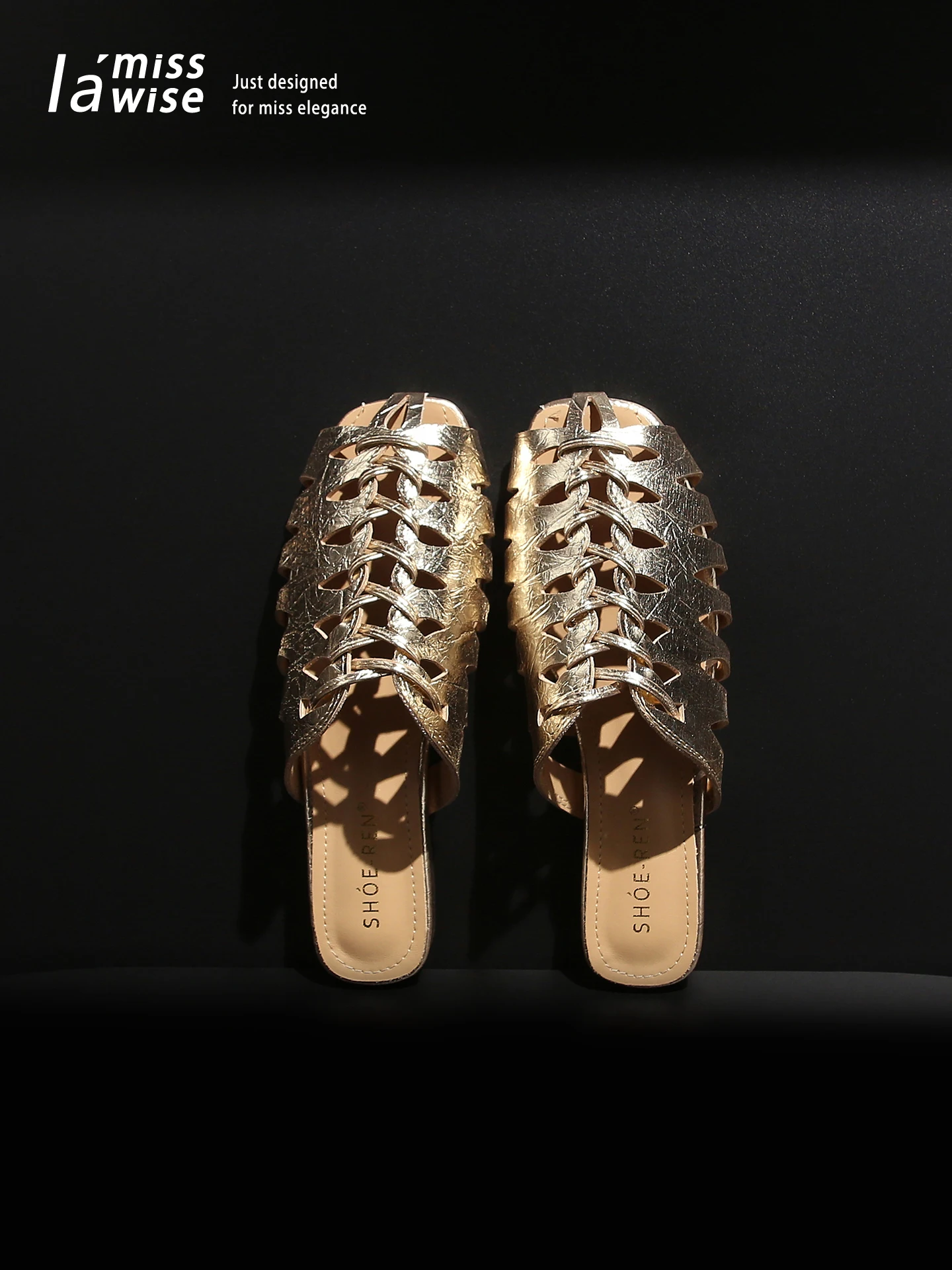 Gold Threaded Roman Shoe Hollow Net Half Slippers Women Outdoor Wear 2026 New Head Covered Slippers Thick Bottom Breathable M...
