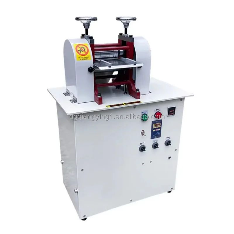 

Automatic Precision Hydraulic Leather Belt Embossing Making Machine Custom Heat Roller Plating Polishing New Condition