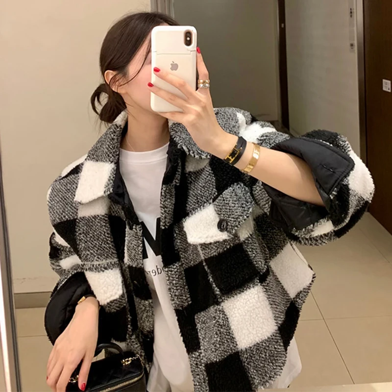 South korea Chic Winter Retro Temperament Lapel Contrast Color Plaid Design Loose All-Match Long sleeve Short Woolen Jacket