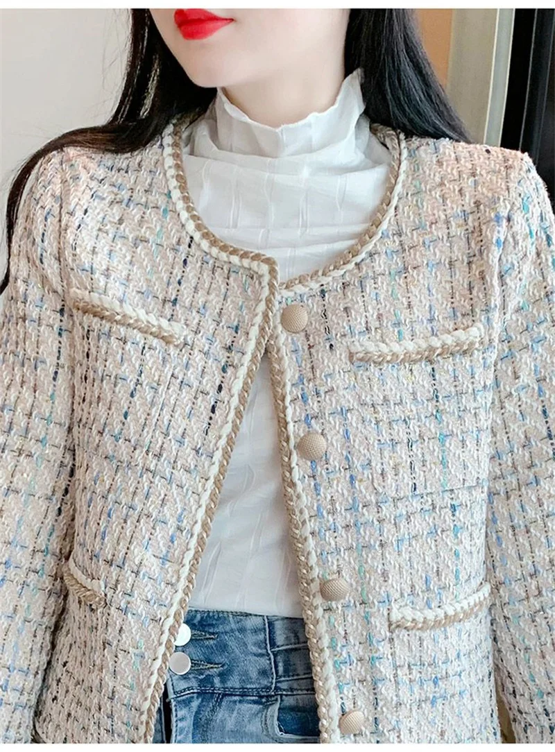 Xiaoxiang Style Jacket For Women In The Spring Of 2025 New Popular Style Temperament Short And Short Coarse Tweed Top