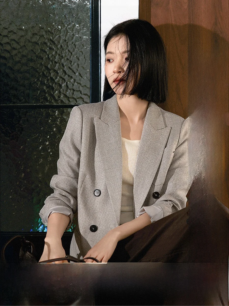 

Xhange Women's Classic Double-breasted Suit Jacket Pre-dyed Post-spun Small Herringbone Pattern Commute Style Long Sleeve