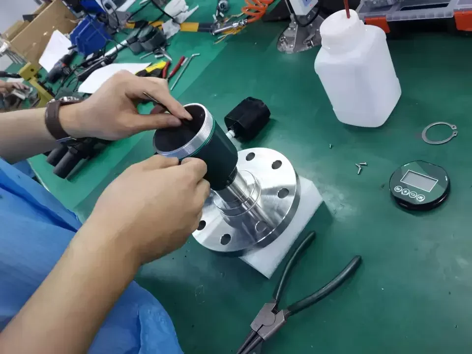 

Премиум-продукты2025Низкая цена Радарный уровнемер/передатчик радара сигнала