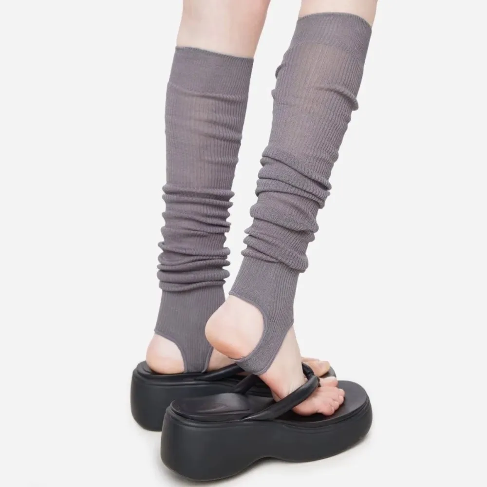 

Fashion Slim Fit Combed Cotton Socks Solid Color Breathable Thin Leg Socks Seamless Women's Socks