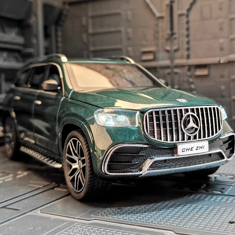 

1/24 GLS class GLS63 SUV Alloy Luxy Car Model Diecasts Metal Vehicles Car Model Simulation Sound Light Collection Kids Toys Gift