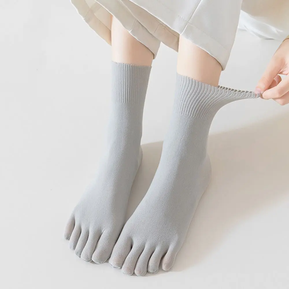 

Elastic Short Hosiery Five Finger Socks Solid Color Split-toed Five Toe Mid Tube Socks Breathable Thin Sping