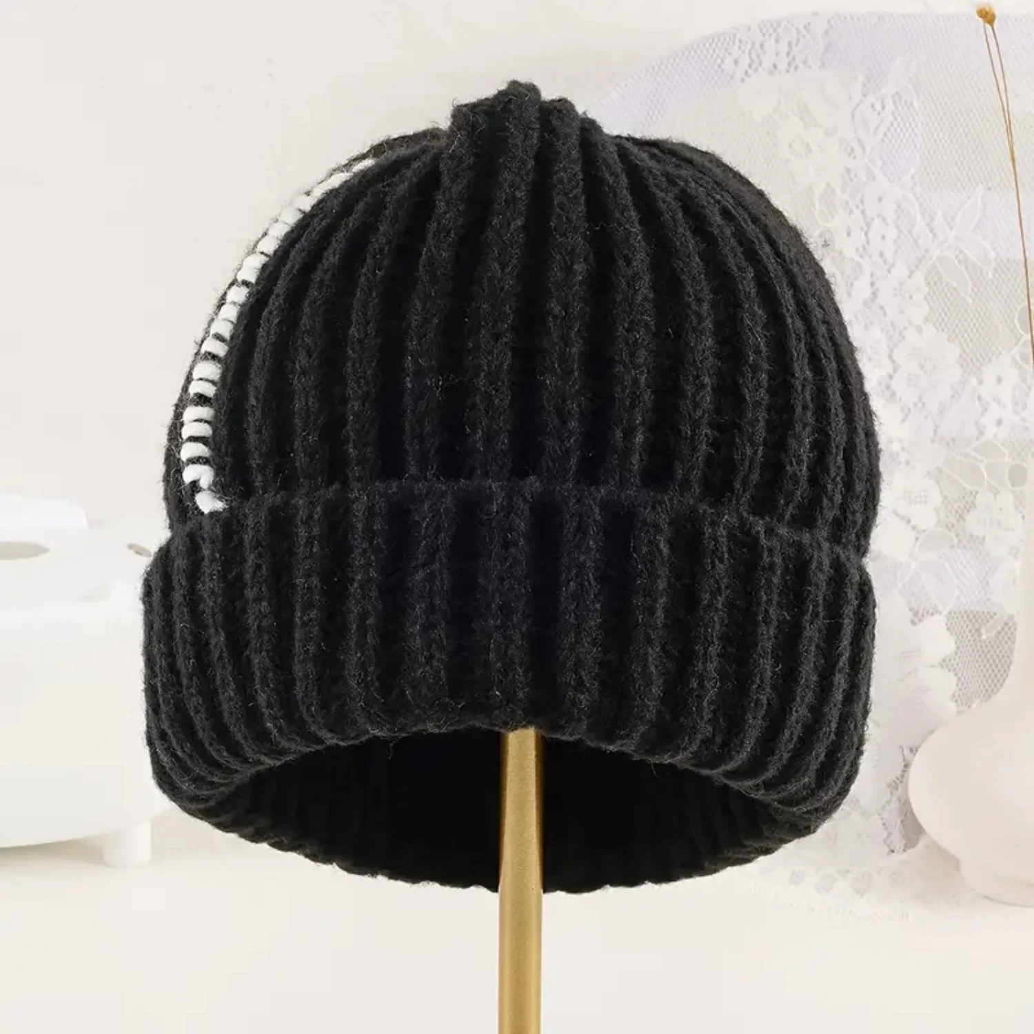 الشتاء الرجال والنساء قبعات صوف الدافئة سدادات حماية الأذن قبعات موضة قبعة صوفية محبوك قبعة التطريز قبعة صوفية قبعة الهيب هوب