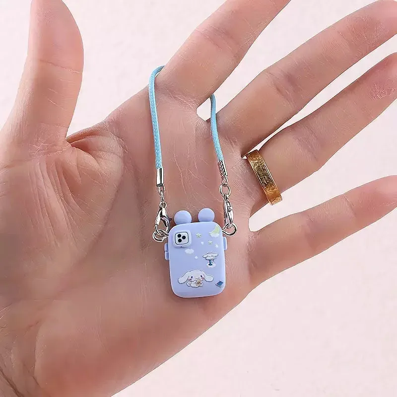 15-17 センチメートル labubu 漫画ペンダントドールハウスミニペンダントモデル漫画かわいい小さなミニ携帯電話飾り子供のギフト