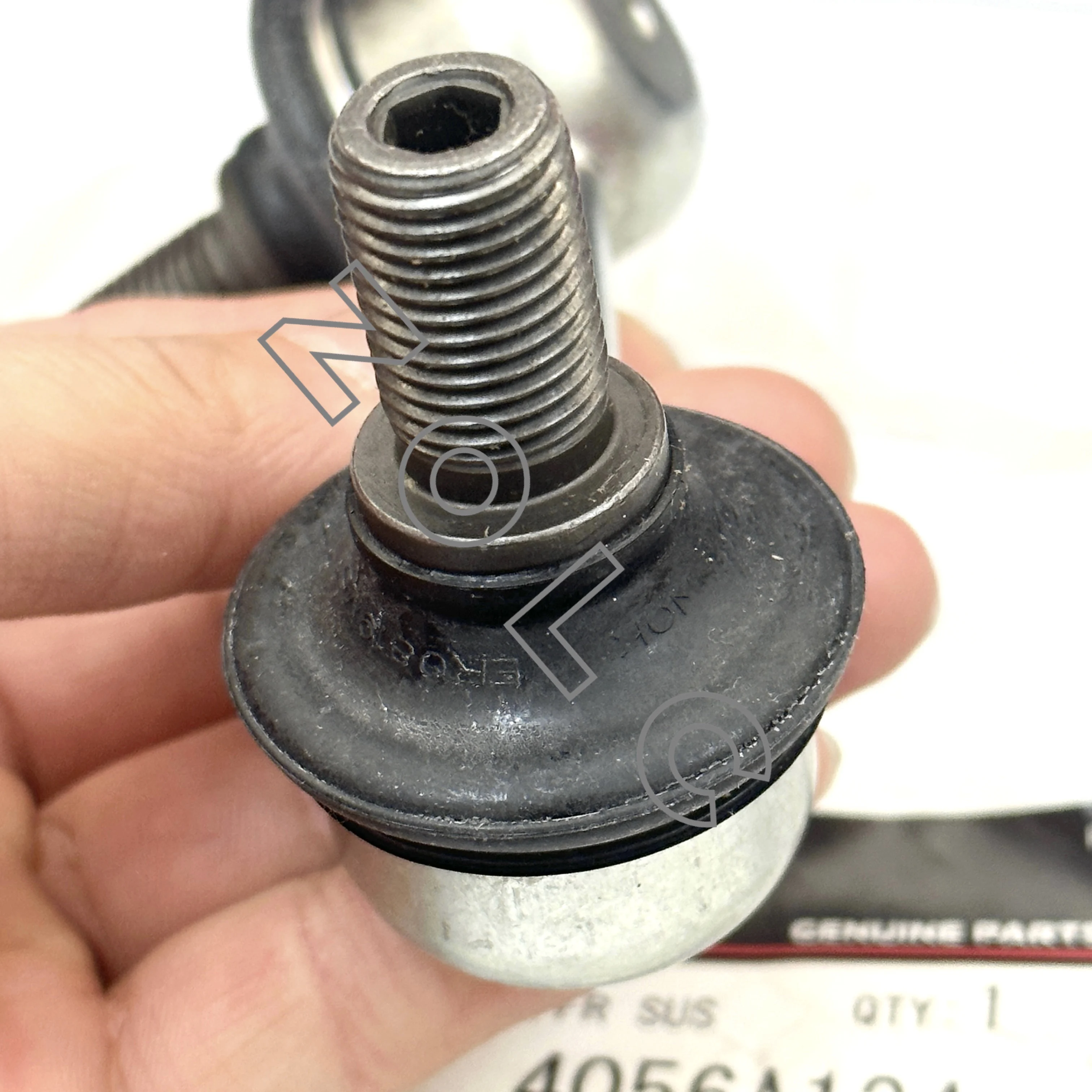 Japan New Genuine Front Suspension Stabilizer Bar Link 4056A133