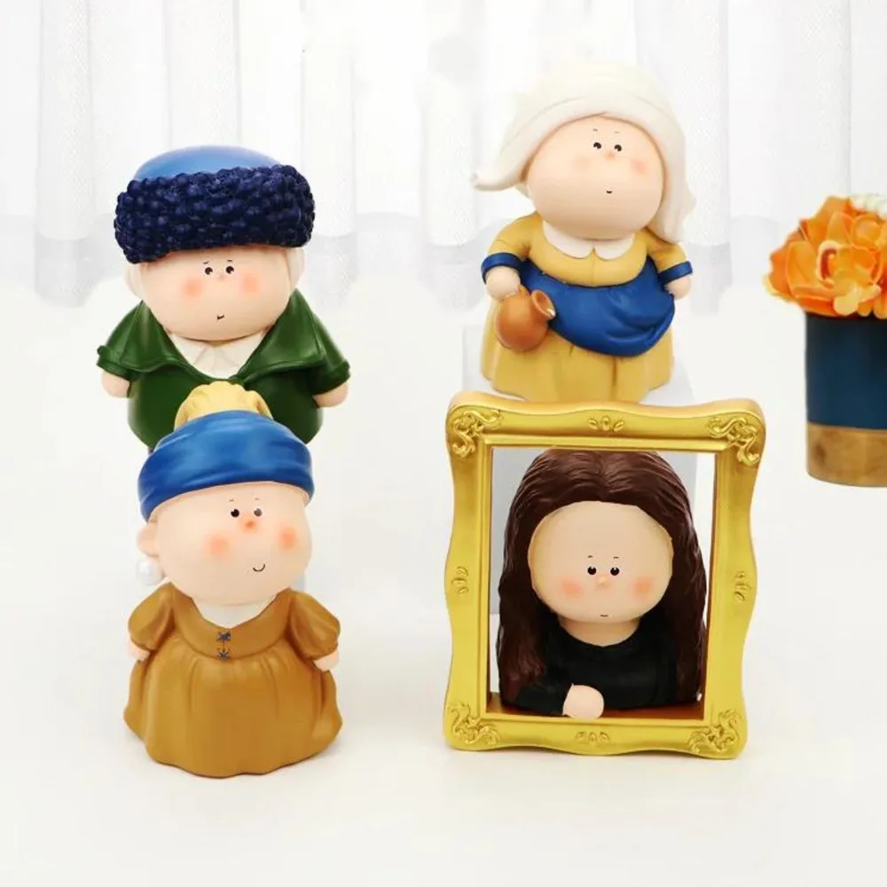 

Half moon artist girl with pearl earrings creative ornaments home accessories large art gallery desktop small decoration