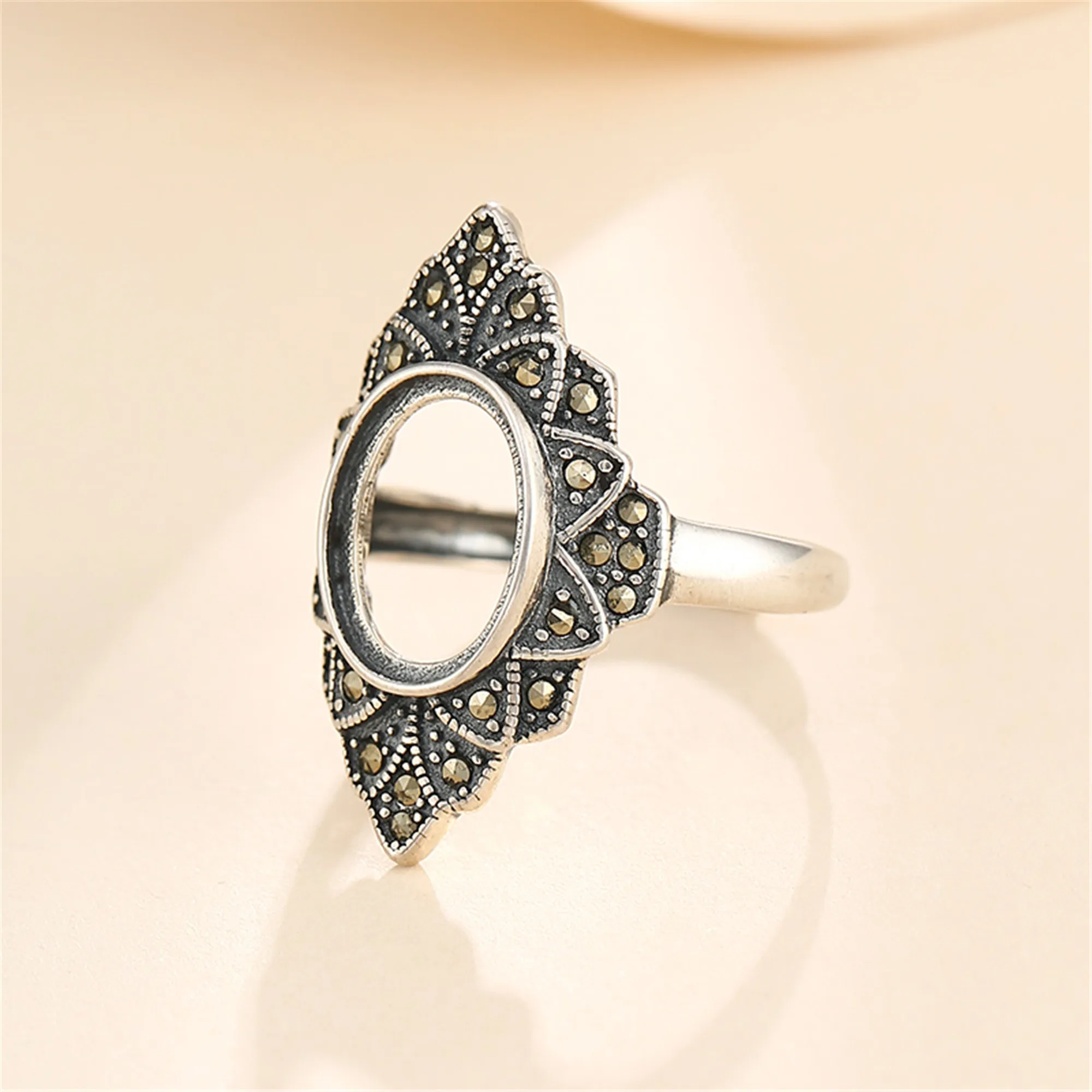 

Ring Setting for 9x12mm Oval Cabochons Thai Sterling Silver Rhinestone Adjustable Band Ring Base SR0034