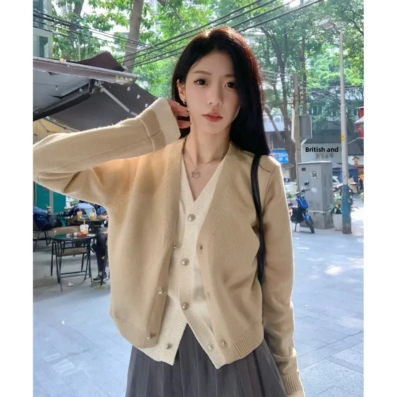 Two-Piece Illusion Knitted Cardigan Jacket Women's Early Autumn New Style Plus Size Chubby Girls Korean System V-Neck Versatile