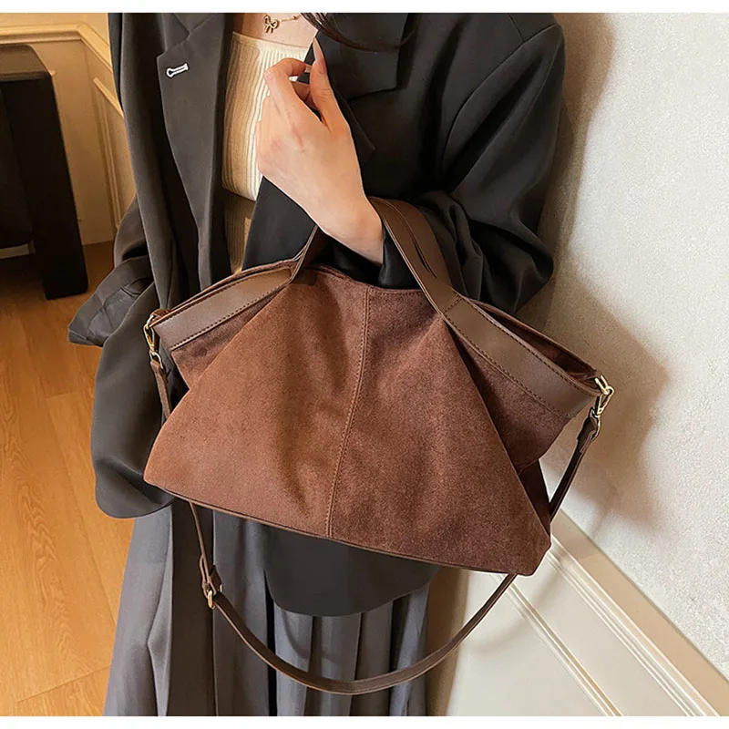 

Large Capacity Tote Shoulder Bag Retro Faux Suede Women Handbags Soft Shopper Purses Designer Bags for Women Crossbody Bag New