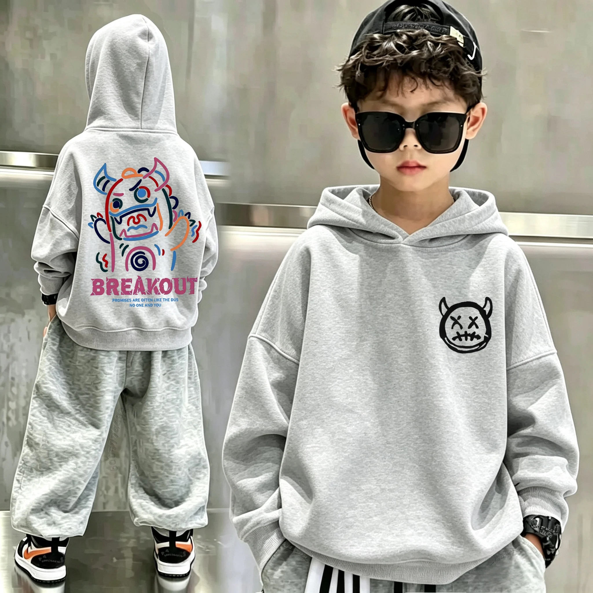 Children's casual loose-fitting long-sleeved hooded sports shirt - Halloween retro print pullover hooded shirt as a gift