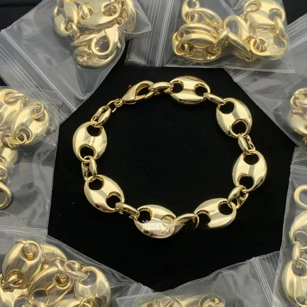 سوار G عالي الجودة - حرف حجر الراين اللامع القديم، سلسلة مكتنزة متعثرة وعنصر الكاميليا