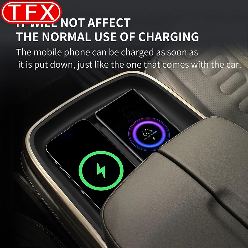 

For Rivian R1T R1S Car Syling Central Control Wireless Charging Silicone Pad Central Storage Dustproof Mat Auto Acccessories